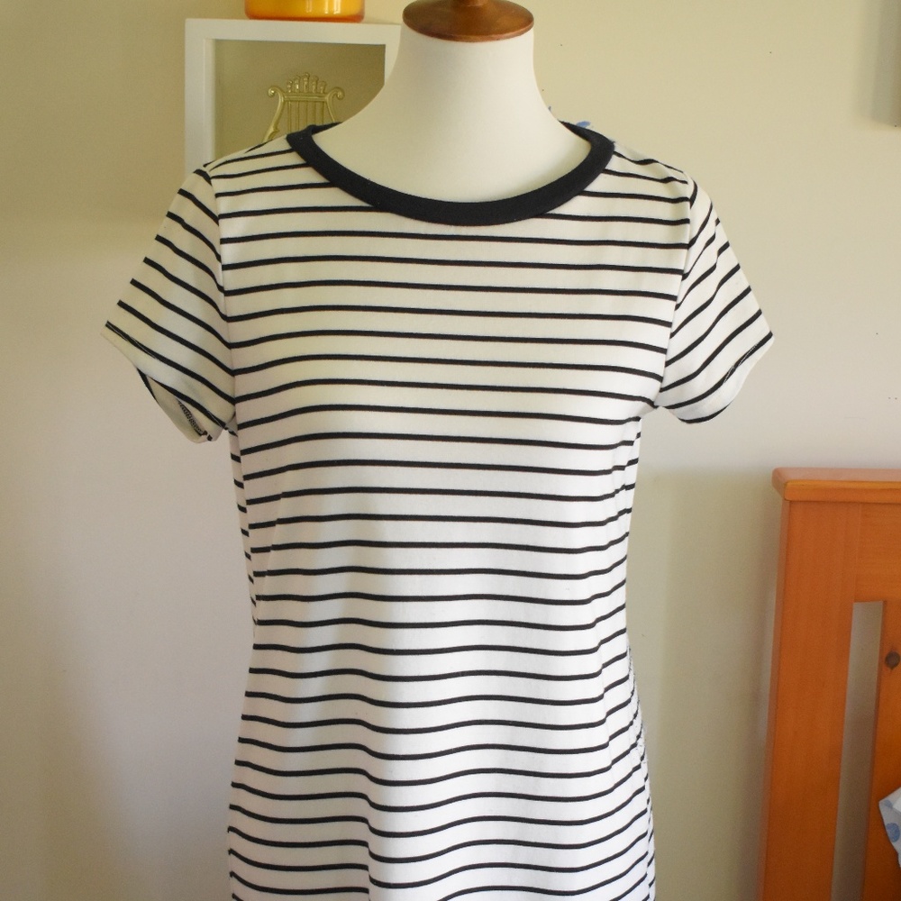 Black + White Striped Curved Hem T-Shirt Dress